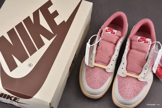 Rep MAX Scott DM7866-600 Low OG Travis 1 x AJ SP 0623